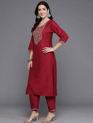 Women Floral Yoke Design Regular Kurta with Trousers & With Dupatta 6