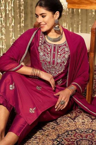 Ethnic Motifs Embroidered Zari Straight Kurta With Trousers & Dupatta