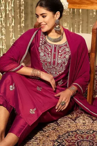 Ethnic Motifs Embroidered Zari Straight Kurta With Trousers & Dupatta