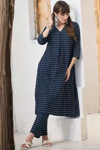 Women Printed Regular Pure Cotton Kurta with Trousers