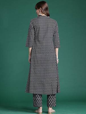 Ethnic Motifs Printed A-Line Pure Cotton Kurta with Trousers 5
