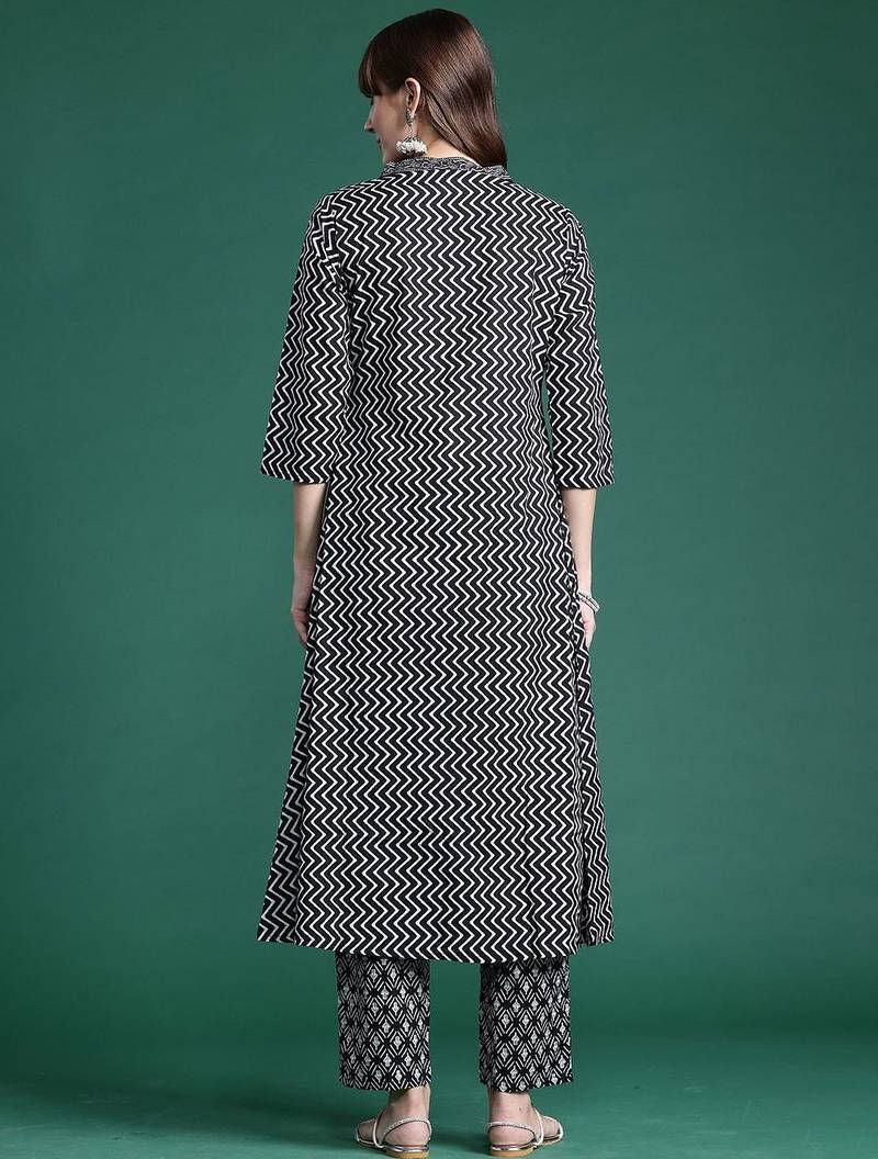 Ethnic Motifs Printed A-Line Pure Cotton Kurta with Trousers