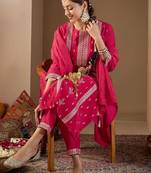 Women Ethnic Motifs Embroidered Regular Sequinned Kurta with Trousers & With Dupatta