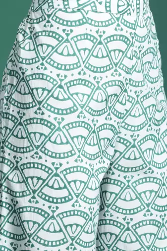 Floral Printed Pure Cotton Kurta with Trousers & With Dupatta