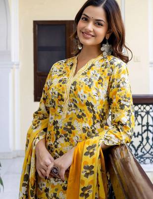 Floral Printed Mandarin Collar Pure Cotton Kurta With Trousers & Dupatta 1