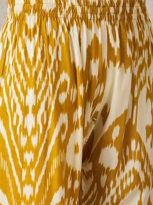Ethnic Motifs Printed Mandarin Collar Straight Kurta With Palazzo 3