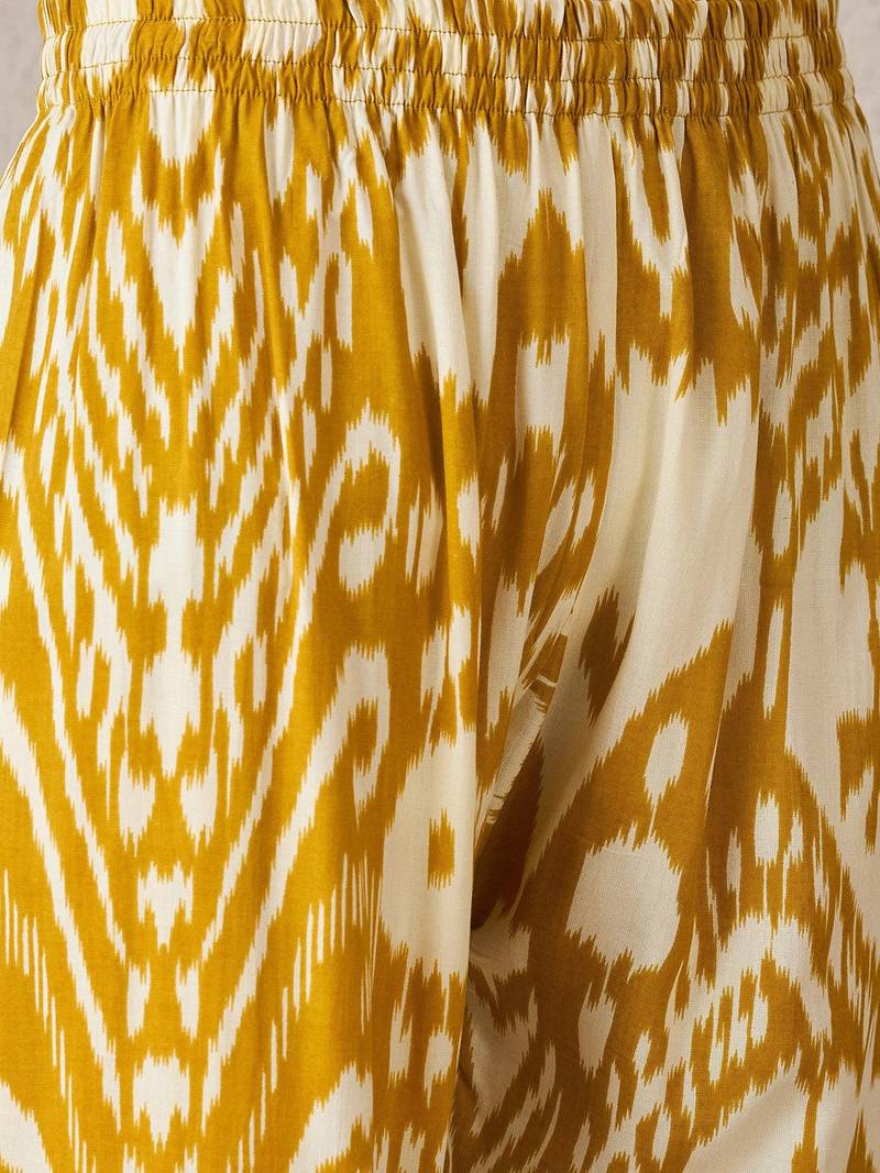 Ethnic Motifs Printed Mandarin Collar Straight Kurta With Palazzo