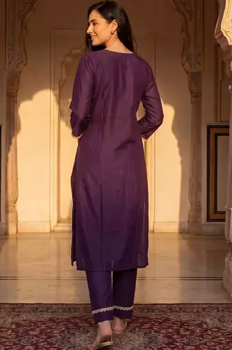 Women Ethnic Motifs Embroidered Regular Thread Work Kurta with Trousers & With Dupatta