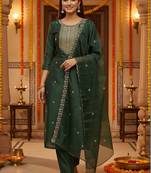 Women Ethnic Motifs Embroidered Regular Thread Work Kurta with Trousers & With Dupatta