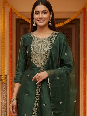 Women Ethnic Motifs Embroidered Regular Thread Work Kurta with Trousers & With Dupatta 2