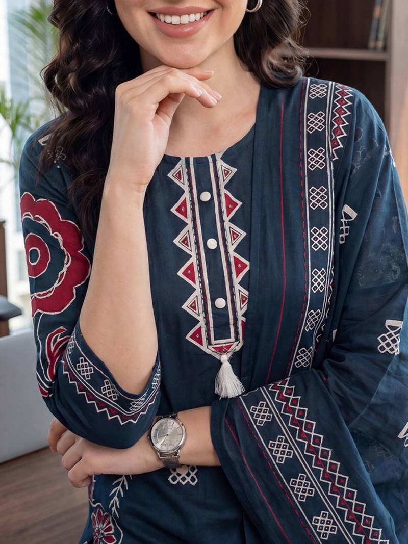 Women Ethnic Motifs Printed Regular Thread Work Pure Cotton Kurta with Trousers & With Dupatta