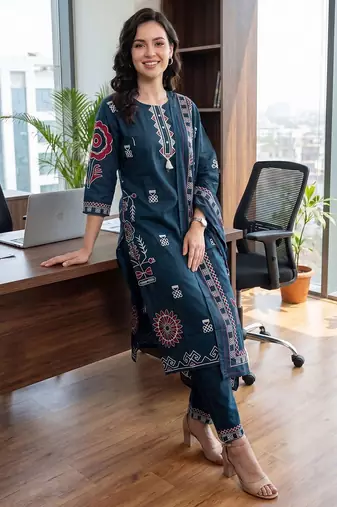 Women Ethnic Motifs Printed Regular Thread Work Pure Cotton Kurta with Trousers & With Dupatta