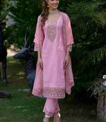 Women Ethnic Motifs Embroidered Regular Thread Work Pure Cotton Kurta with Trousers & With Dupatta