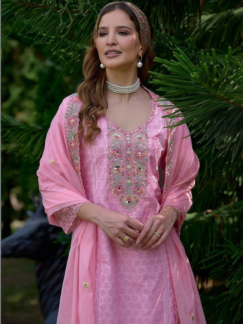 Women Ethnic Motifs Embroidered Regular Thread Work Pure Cotton Kurta with Trousers & With Dupatta