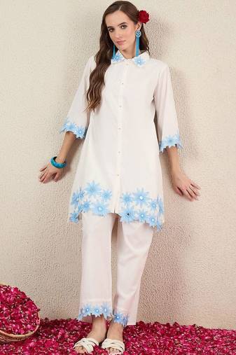 Women Floral Embroidered Regular Thread Work Pure Cotton Kurta with Palazzos