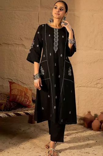 Women Ethnic Motifs Embroidered Regular Thread Work Pure Cotton Kurta with Trousers