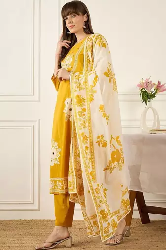 Women Floral Printed Regular Mirror Work Pure Cotton Kurta with Trousers & With Dupatta