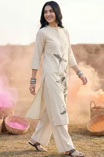 Women Ethnic Motifs Printed Regular Pure Cotton Kurta with Trousers