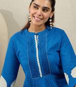 Women Printed Pleated Pure Cotton Kurta with Trousers