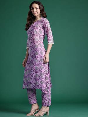 Floral Printed Pure Cotton Kurta with Trousers 5