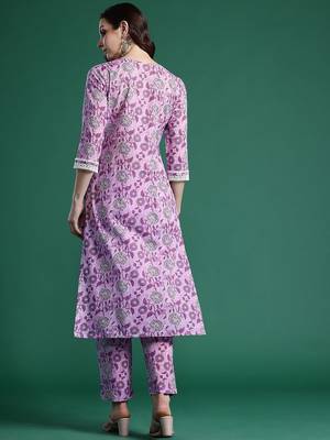 Floral Printed Pure Cotton Kurta with Trousers 6