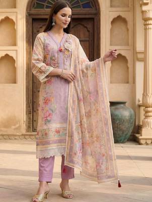 Women Floral Printed Regular Thread Work Linen Kurta with Trousers & With Dupatta 2