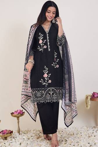 Floral Embroidered Thread Work  Cotton Kurta With Trousers & Dupatta