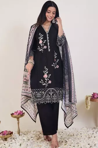 Floral Embroidered Thread Work Pure Cotton Kurta With Trousers & Dupatta