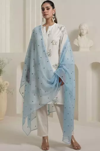 Women Floral Embroidered Regular Thread Work Pure Cotton Kurta with Trousers & With Dupatta