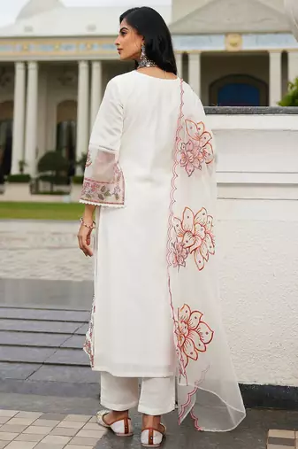 Women Ethnic Motifs Embroidered Regular Thread Work Kurta with Trousers & With Dupatta