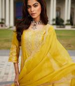 Women Ethnic Motifs Embroidered Regular Kurta with Trousers & With Dupatta