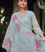 Women Floral Embroidered Regular Thread Work Kurta with Trousers & With Dupatta