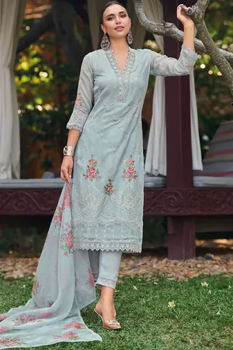 Women Floral Embroidered Regular Thread Work Kurta with Trousers & With Dupatta
