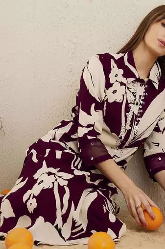Women Shirt Coller Floral Printed Regular Sequinned Kurta with Trousers