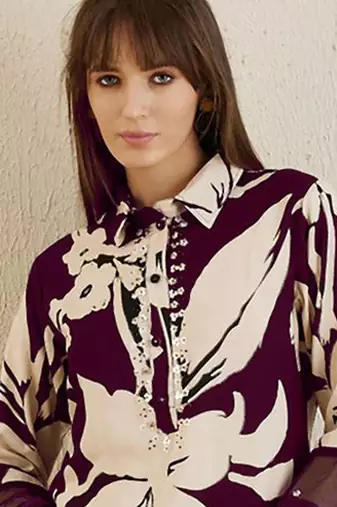 Women Shirt Coller Floral Printed Regular Sequinned Kurta with Trousers