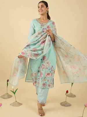 Women Floral Printed Regular Thread Work Linen Kurta with Trousers & With Dupatta 5