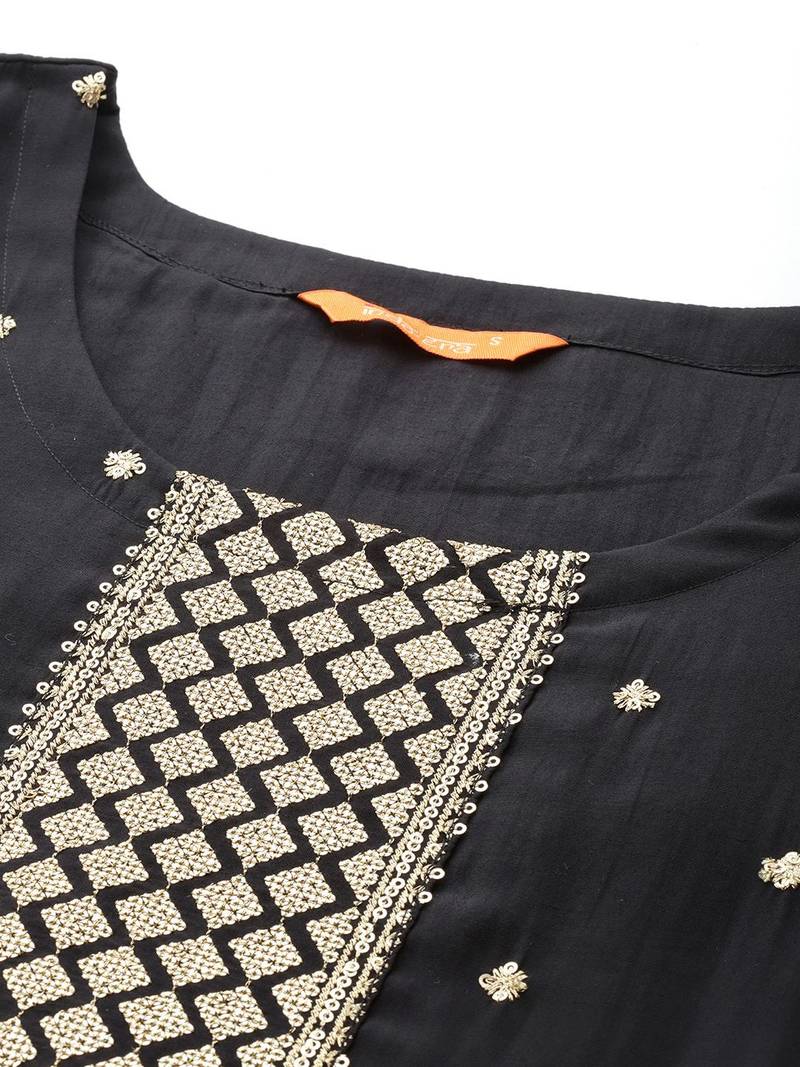 Ethnic Motifs Embroidered Kurta with Trousers & Dupatta