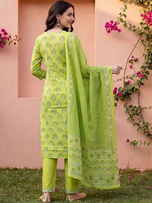 Women Ethnic Motifs Printed Regular Pure Cotton Kurta with Trousers & With Dupatta 4