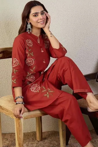 Floral Embroidered Mandarin Collar Thread Work Pure Cotton Kurta With Trousers