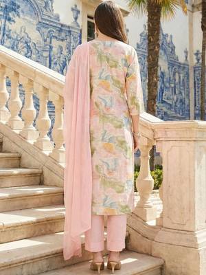 Women Floral Printed Regular Thread Work Kurta with Trousers & With Dupatta 3