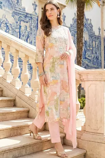 Women Printed Regular Thread Work Kurta with Trousers & With Dupatta