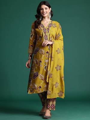 Ethnic Motifs Printed Sequinned Pure Cotton Kurta With Trousers & Dupatta 5
