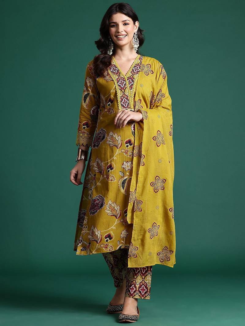 Ethnic Motifs Printed Sequinned Pure Cotton Kurta With Trousers & Dupatta