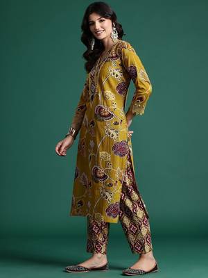 Ethnic Motifs Printed Sequinned Pure Cotton Kurta With Trousers & Dupatta 6