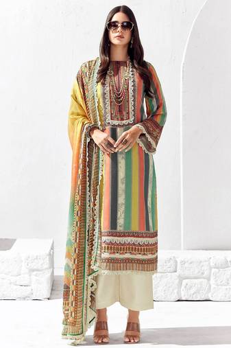 Women Printed Regular Kurta Trousers With Dupatta