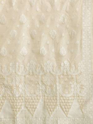 Woven Design Kurta With Trousers & Dupatta 4