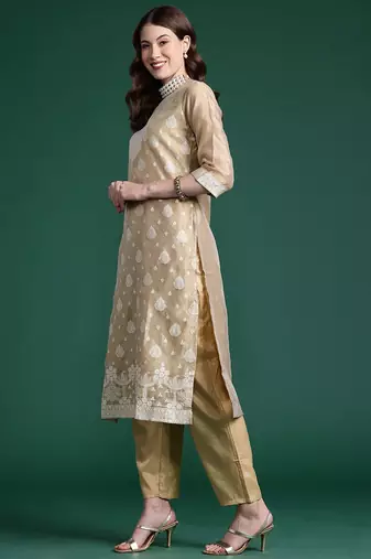 Woven Design Kurta With Trousers & Dupatta
