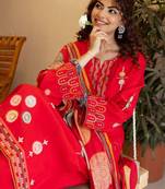 Ethnic Motifs Embroidered Thread Work Kurta With Palazzos & Dupatta