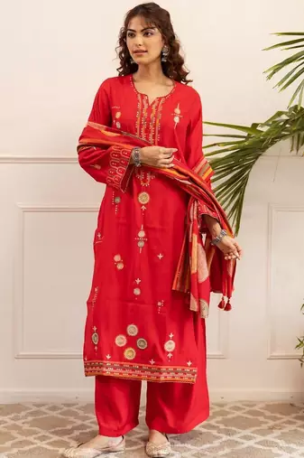 Ethnic Motifs Embroidered Thread Work Kurta With Palazzos & Dupatta