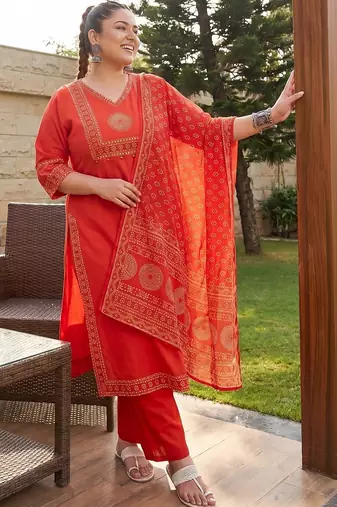 Plus Size Rust Printed Straight Kurta Trousers With Dupatta Set
